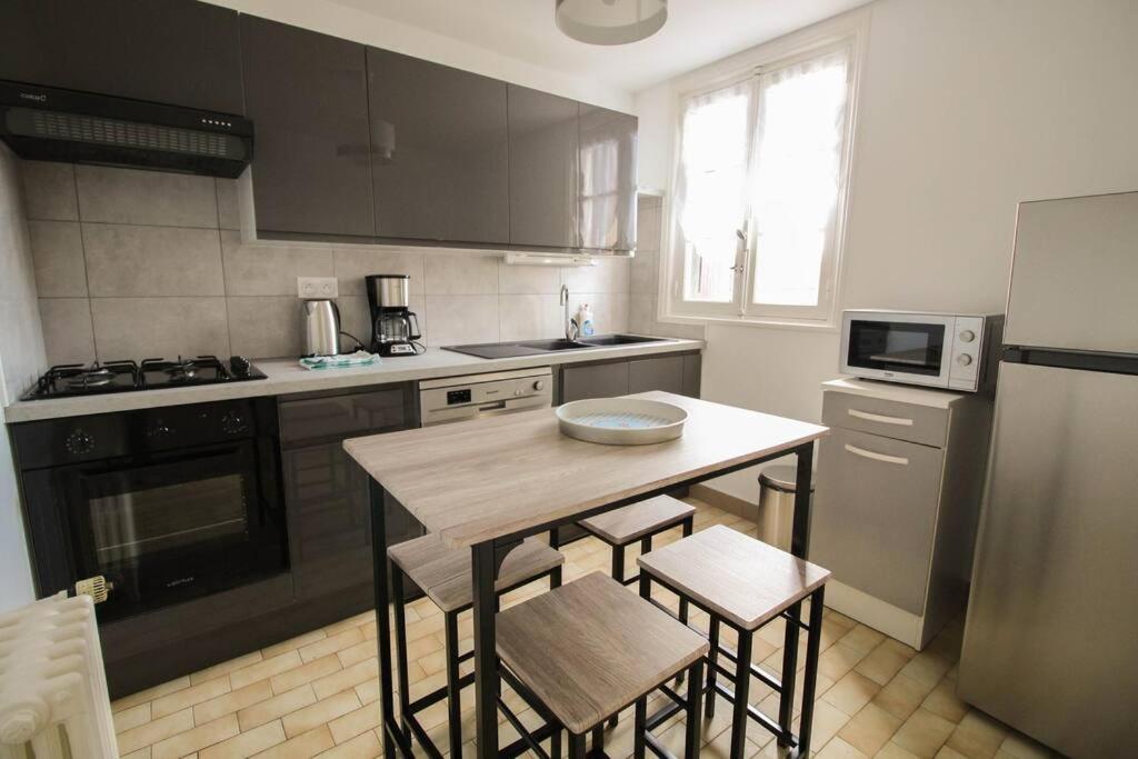 Joli T3 Renove / Wifi / Grand Parking Apartment La Couronne  Exterior photo