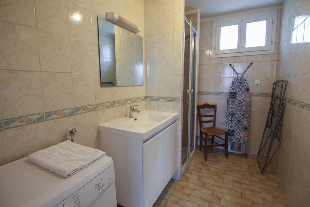 Joli T3 Renove / Wifi / Grand Parking Apartment La Couronne  Exterior photo